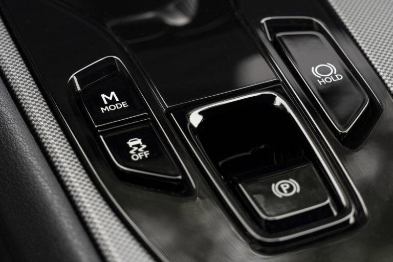 Lexus versterkt beleving en plezier met Interactive Manual Drive